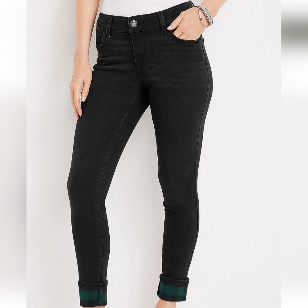 Maurices black super soft plaid cuff jean